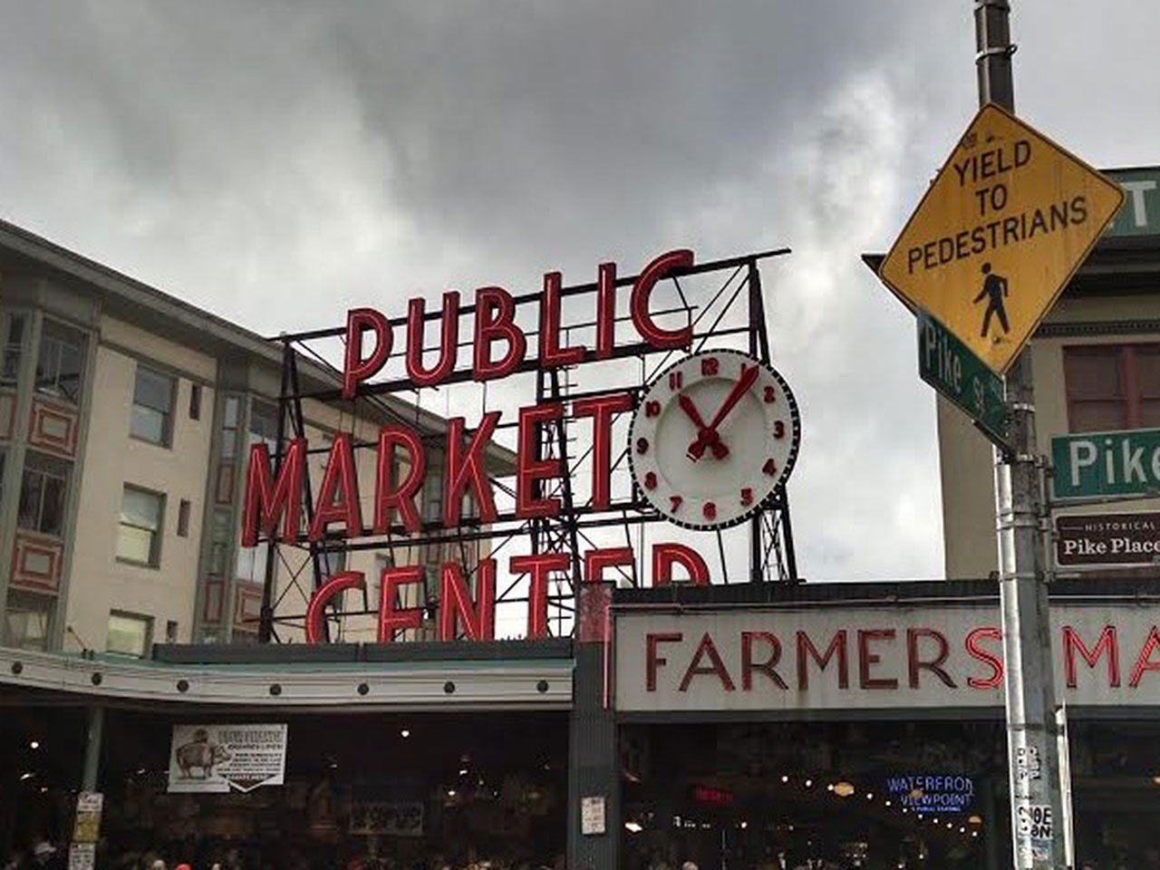 Be a Foodie Tourist at Pike Place
